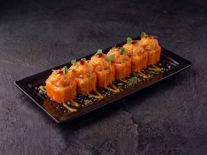 Tobiko Fiesta Roll